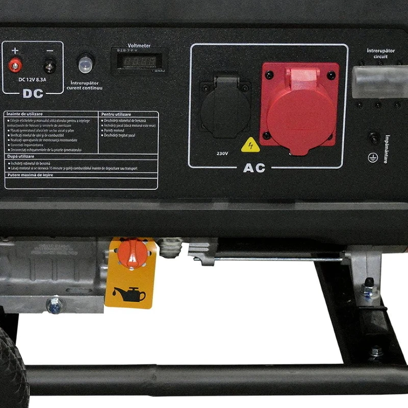 Generator De Curent Pe Benzina Rotakt ROGE7000T 6.8 kW, Trifazic, AVR, Voltmetru, Iesire De 12V, Consum 3,12 l/h